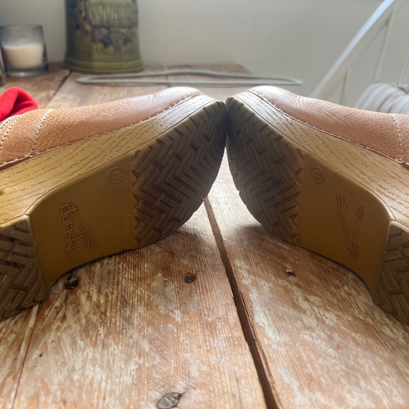 Women’s Dansko clogs size 38 - Picture 8 of 11